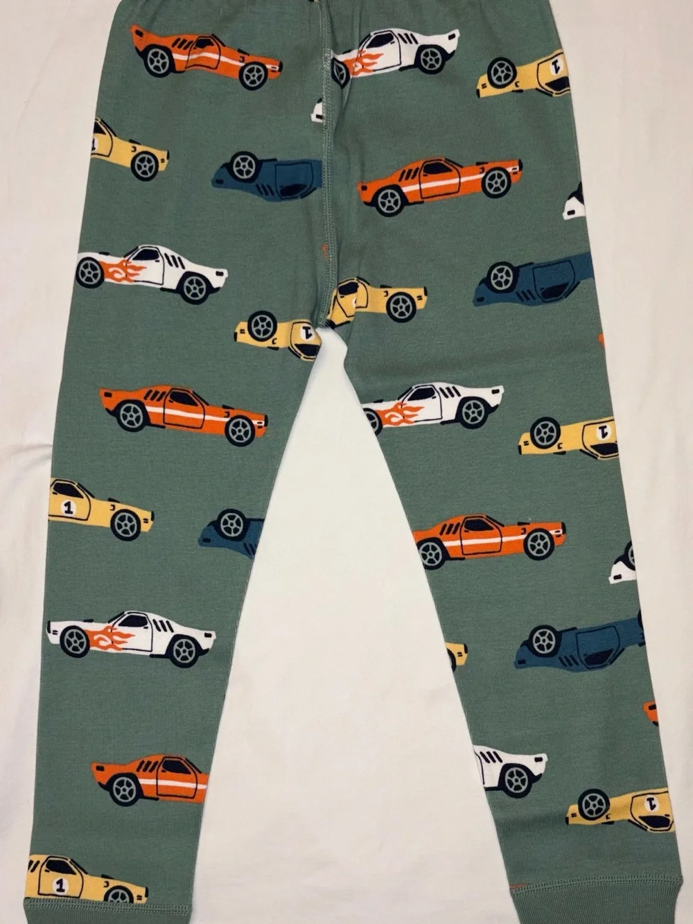 Quince pajama set featuring a vintage race car print sz 4T NWT